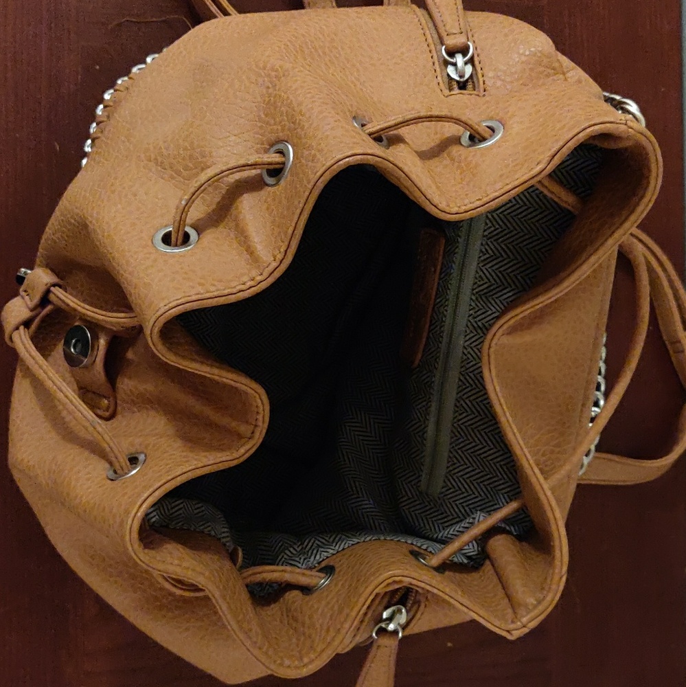 Congac chain link backpack - Picture 2 of 8